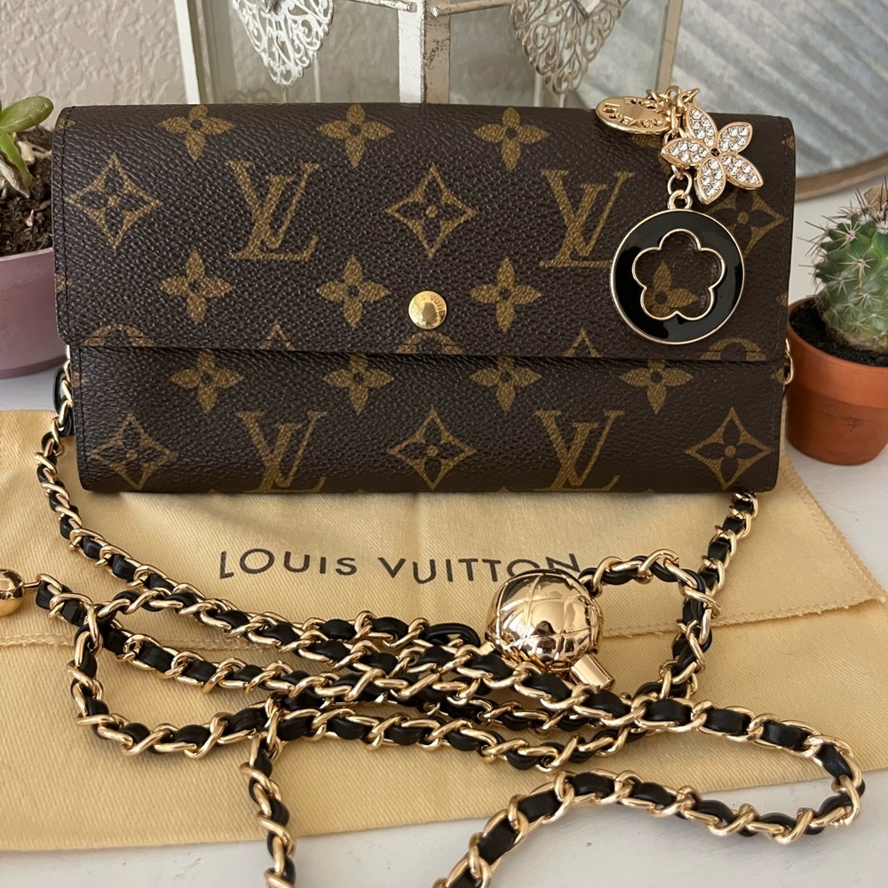 Louis Vuitton crossbody wallet